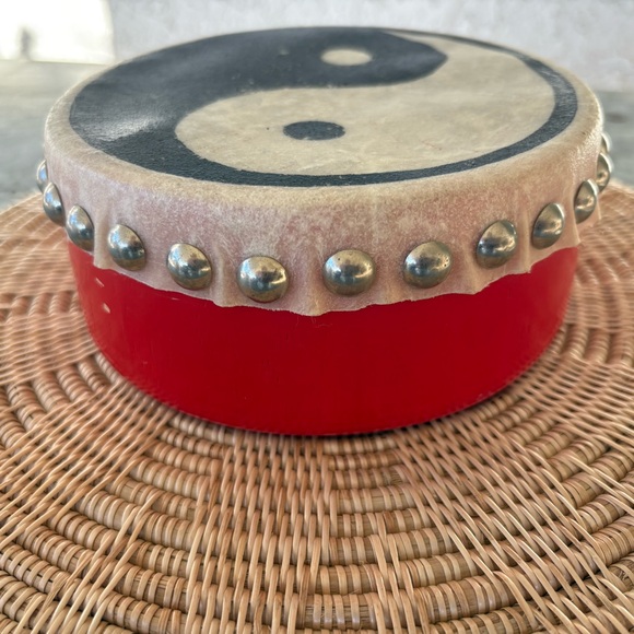 Vintage Hand Drum painted Yin Yang Natural Hide
Gift Bohemian Festival - Picture 2 of 7
